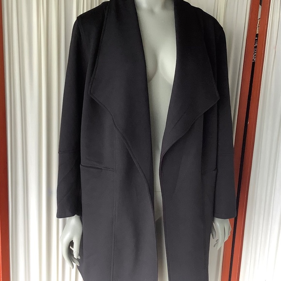 Max Studio Woman Black Soft Open Drape Front Jacket Long Stretch Pockets Size 2X - Picture 4 of 8
